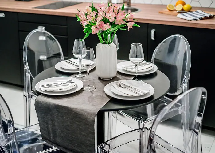 Aparthotel Serenity - Old Town By Friendly