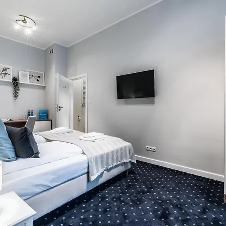 Serenity - Old Town By Friendly Hotel apartamentowy Poznań