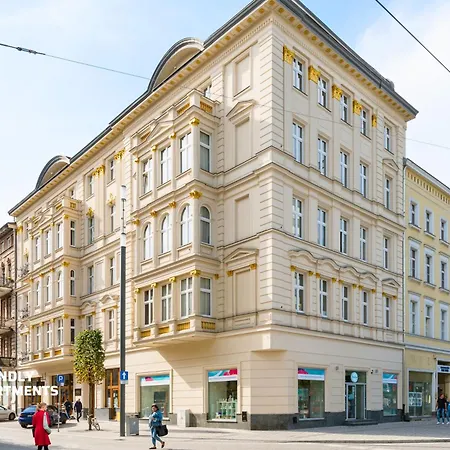 Serenity - Old Town By Friendly Apartmanhotel