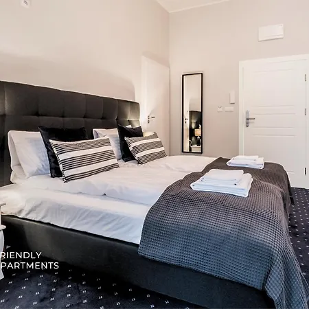 Serenity - Old Town By Friendly 4*