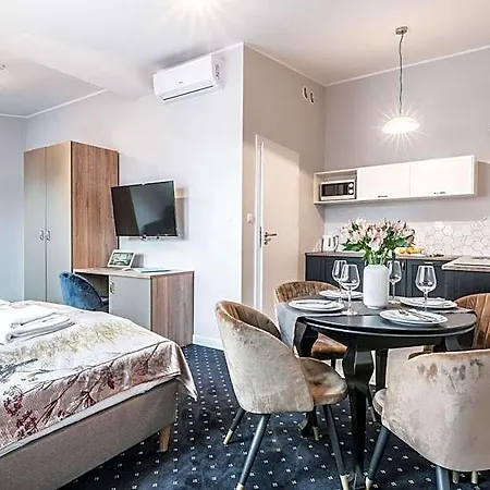 Serenity - Old Town By Friendly Aparthotel 3*