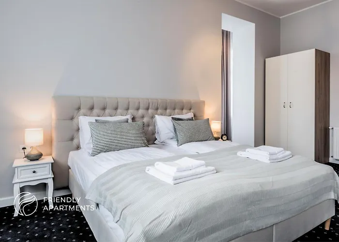 Serenity - Old Town By Friendly 4*