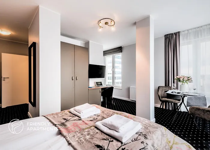 Serenity - Old Town By Friendly 4* Poznan